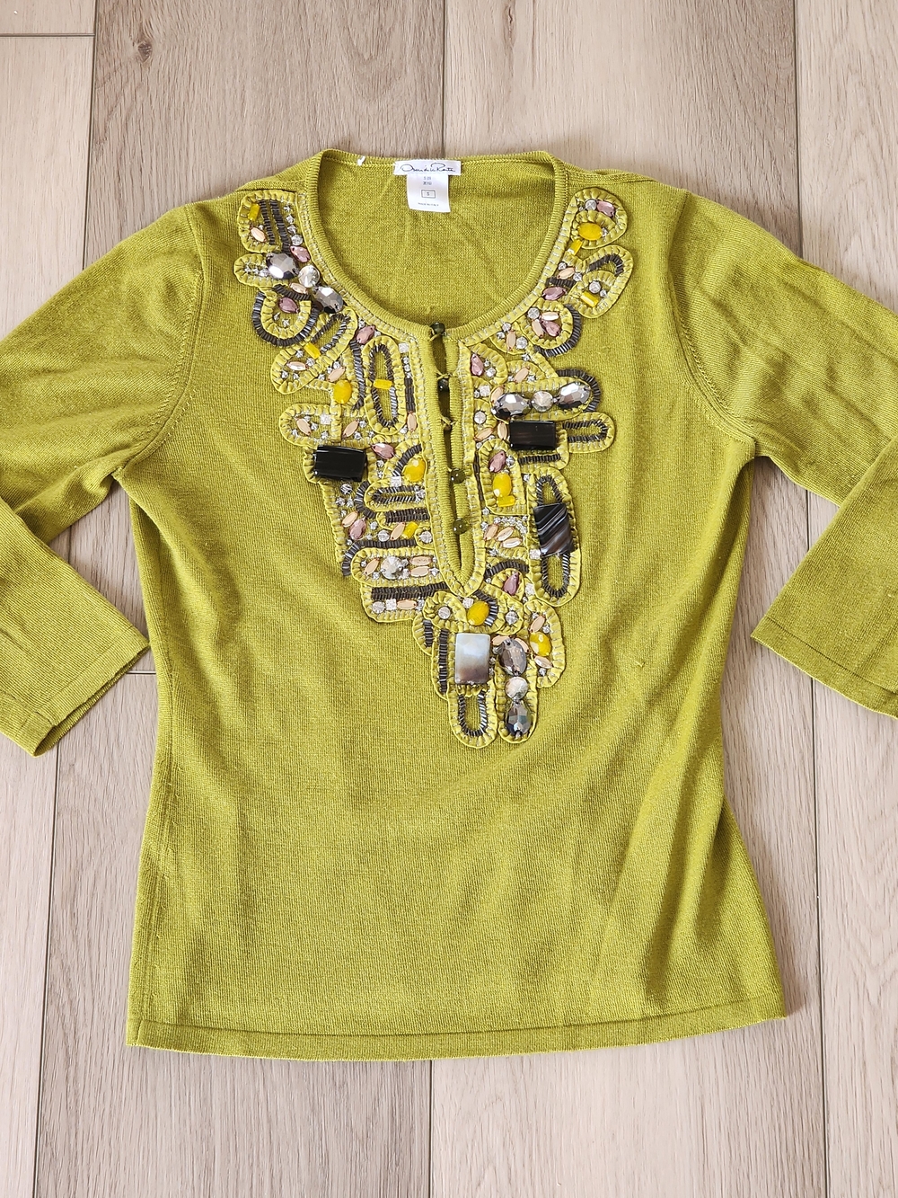 Oscar De La Renta Cashmere & Silk Lime Green Beaded Knit Top-Sz. Small